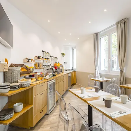 Korner Eiffel Hotel Paris