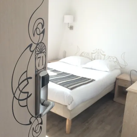 Hotel Korner Eiffel Parijs