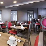 Korner Eiffel Hotel