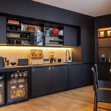 Korner Eiffel Otel 3*