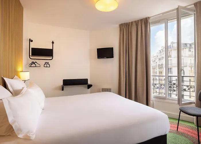 Hotel Korner Eiffel 3*