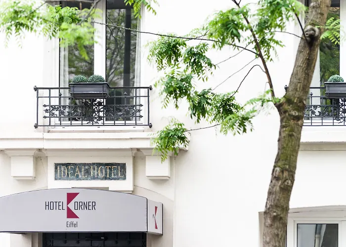 Korner Eiffel Hotel 3*