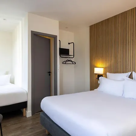 Hotel Korner Eiffel 3*